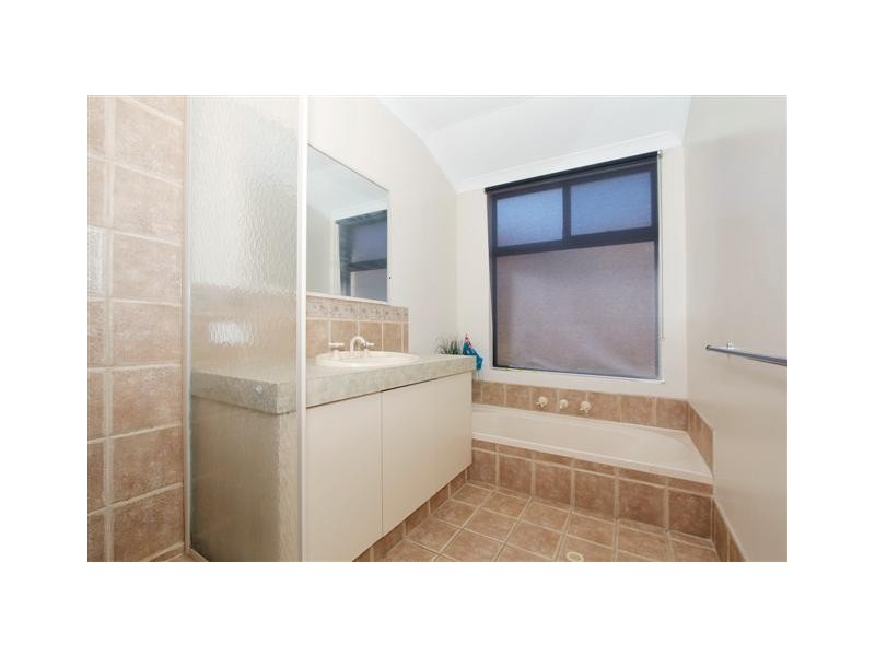 42 Boongala Circuit, Canning Vale WA 6155