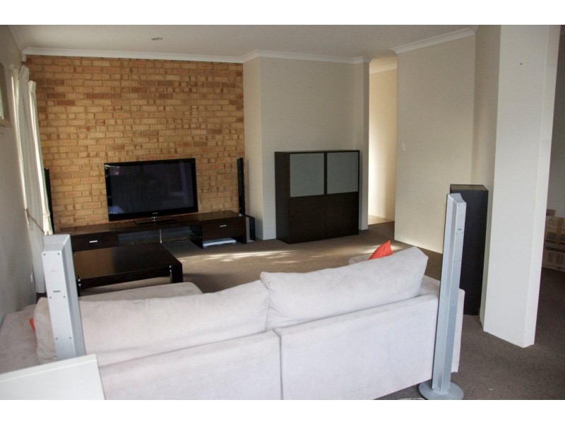 11 Central Avenue, Mount Pleasant WA 6153