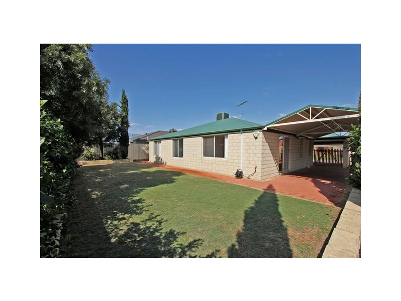 17 Figtree Drive, Canning Vale WA 6155
