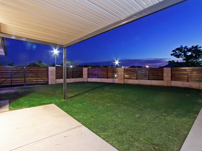 92 Northerly Drive, Harrisdale WA 6112