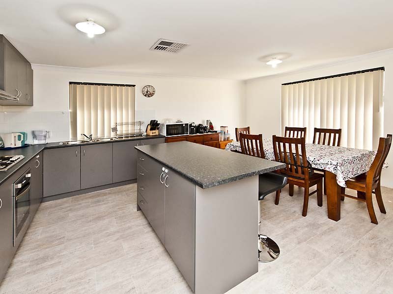 35 Korcula Boulevard, Canning Vale WA 6155