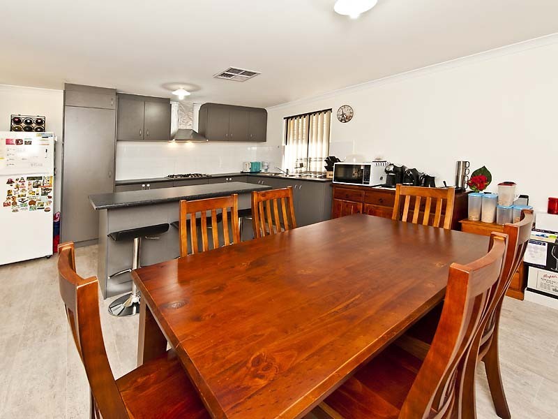 35 Korcula Boulevard, Canning Vale WA 6155
