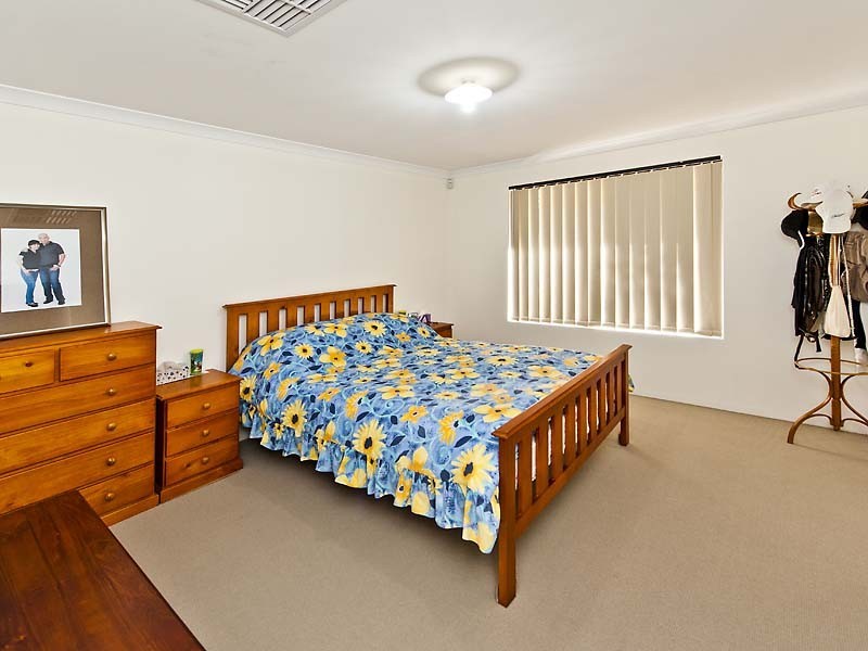 35 Korcula Boulevard, Canning Vale WA 6155