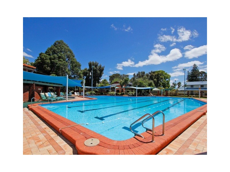 13 Coronet Court, Thornlie WA 6108