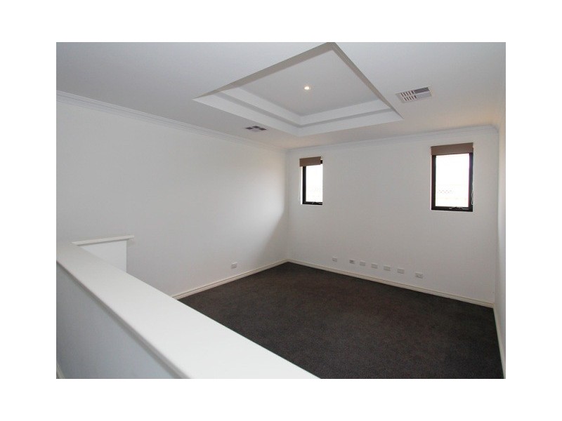 29 Pebble Bush Drive, Canning Vale WA 6155