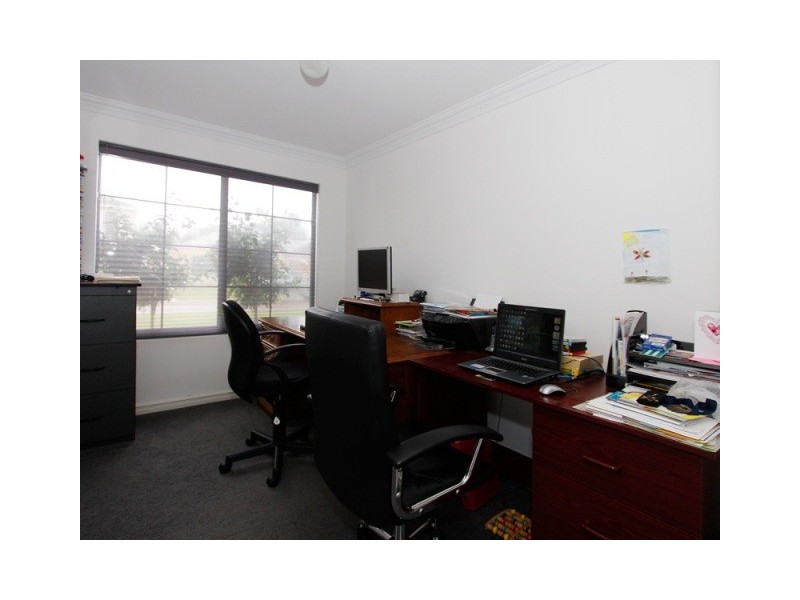 29 Pebble Bush Drive, Canning Vale WA 6155