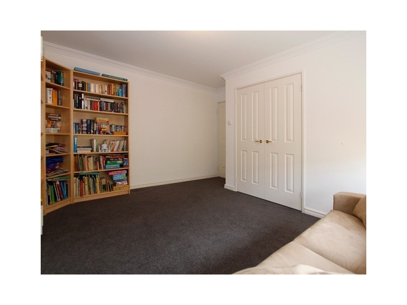 29 Pebble Bush Drive, Canning Vale WA 6155