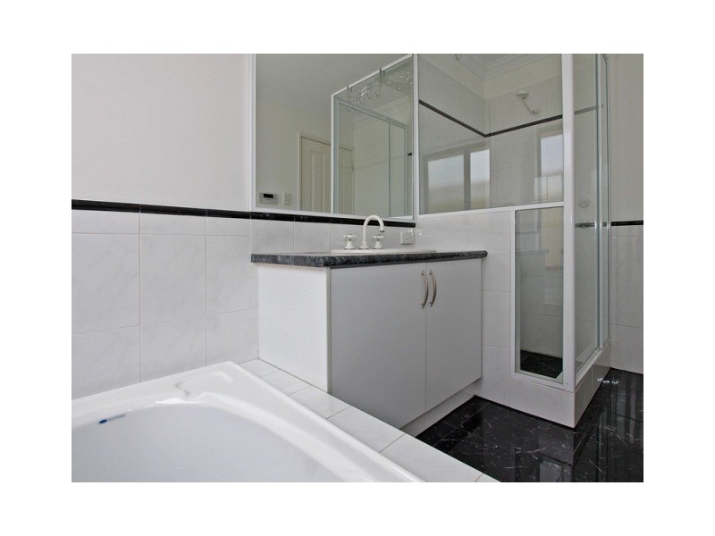 29 Pebble Bush Drive, Canning Vale WA 6155