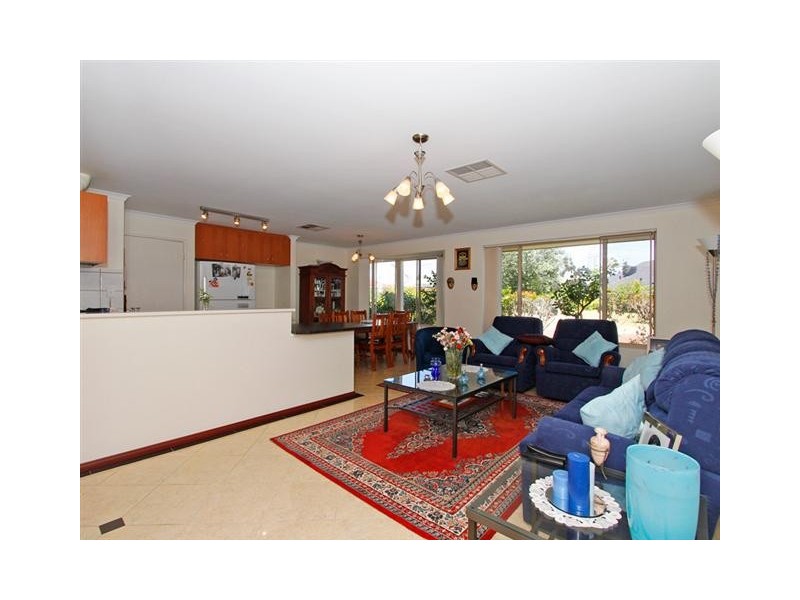 7 Karijini Close, Bibra Lake WA 6163