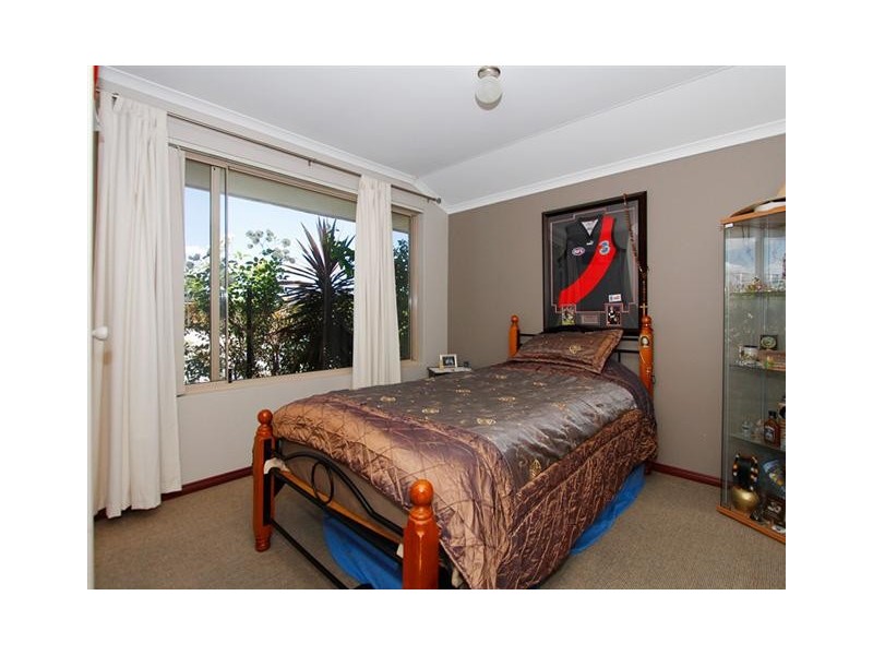 7 Karijini Close, Bibra Lake WA 6163