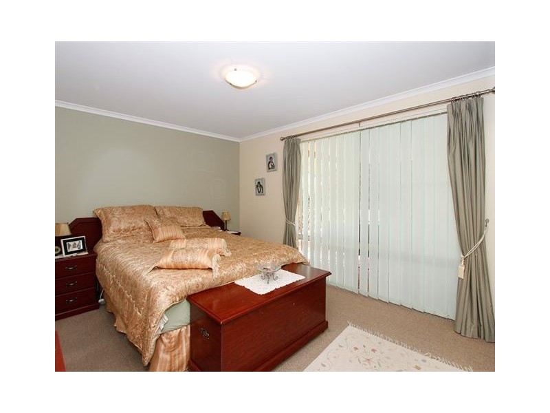 7 Karijini Close, Bibra Lake WA 6163