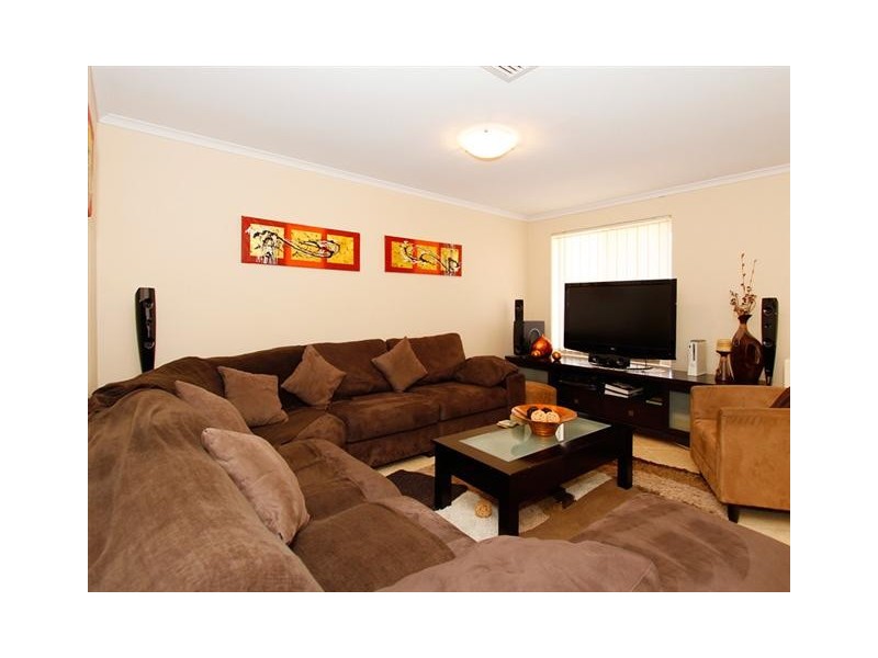 7 Karijini Close, Bibra Lake WA 6163