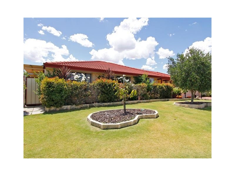 7 Karijini Close, Bibra Lake WA 6163