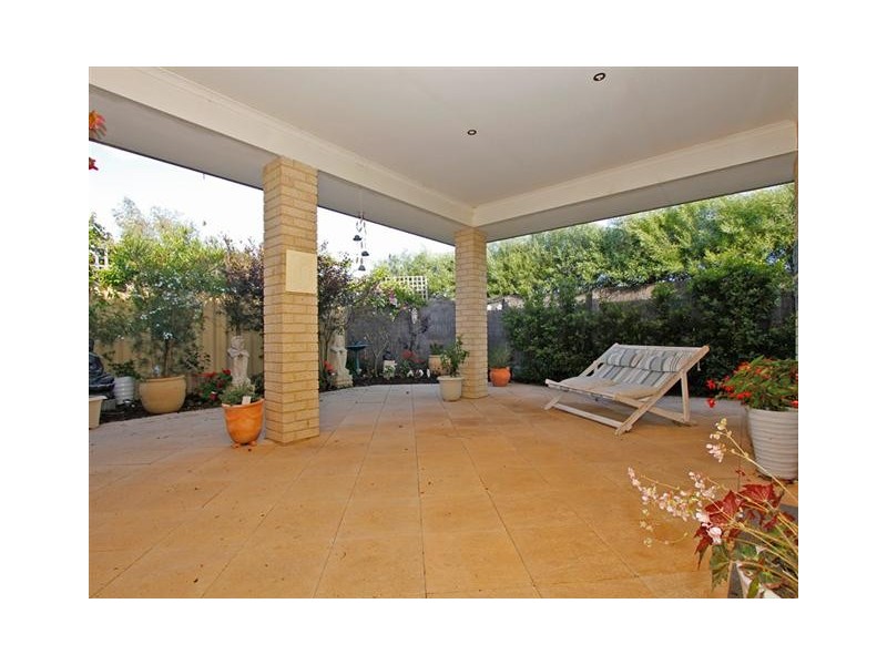 29 Aurora Drive, Atwell WA 6164
