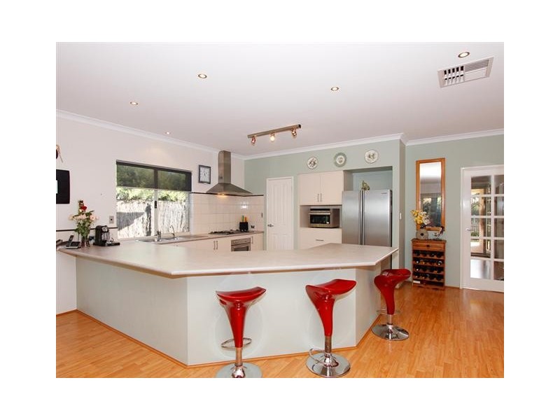 29 Aurora Drive, Atwell WA 6164
