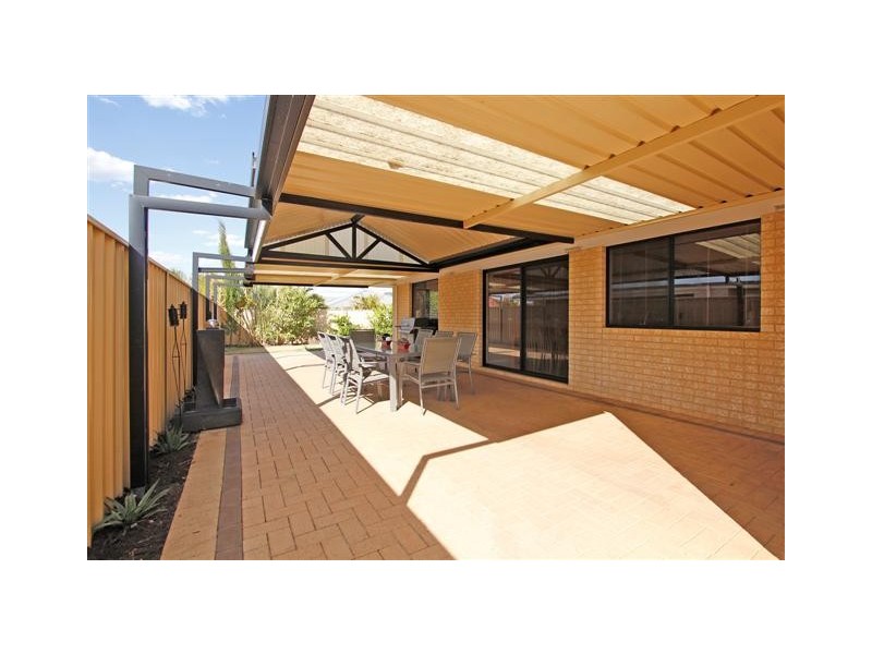 30 Gundaring Turn, Canning Vale WA 6155