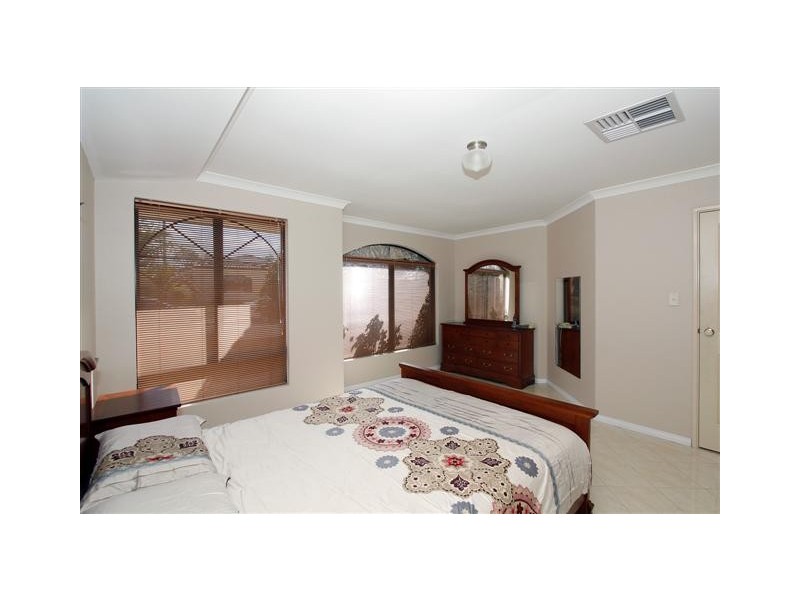 30 Gundaring Turn, Canning Vale WA 6155