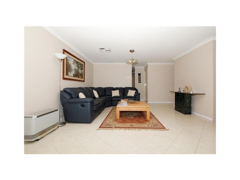 30 Gundaring Turn, Canning Vale WA 6155
