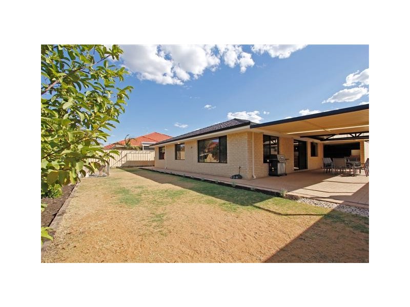 30 Gundaring Turn, Canning Vale WA 6155