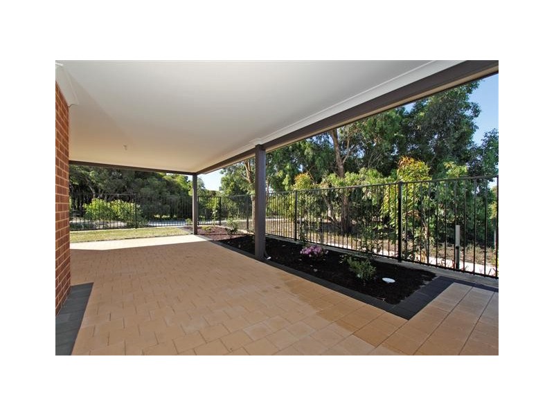 7 Heronwood Glade, Harrisdale WA 6112