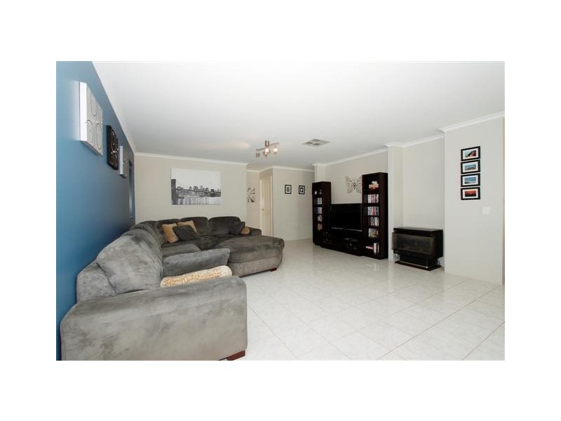 9 Glucina Road, Southern River WA 6110