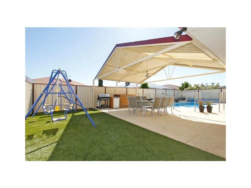 9 Glucina Road, Southern River WA 6110