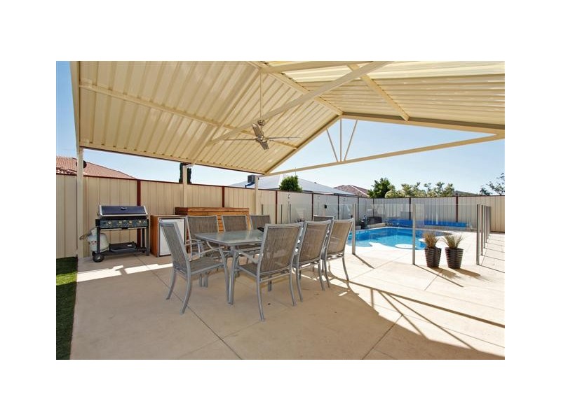 9 Glucina Road, Southern River WA 6110