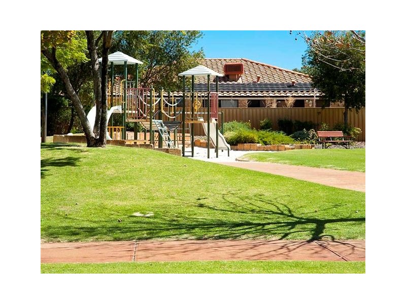 14 Yindana Entrance, Canning Vale WA 6155