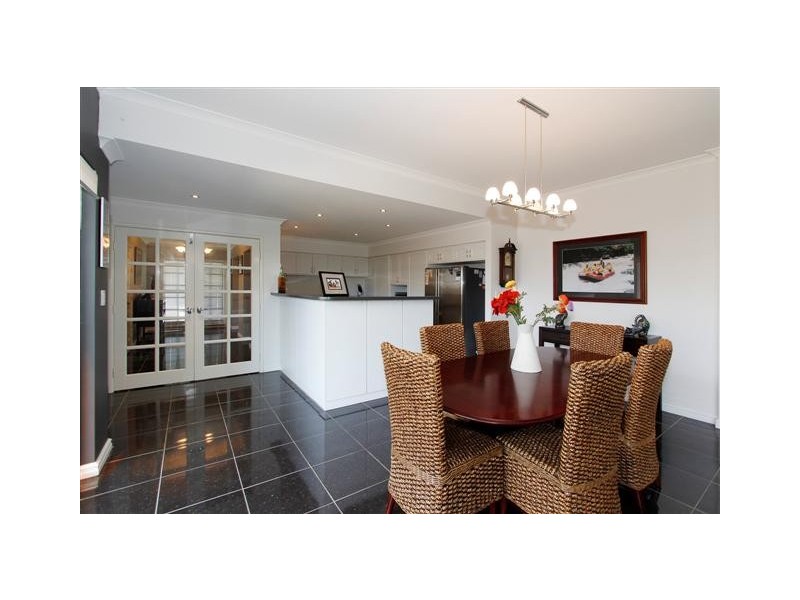 12 Curlewis Drive, Baldivis WA 6171