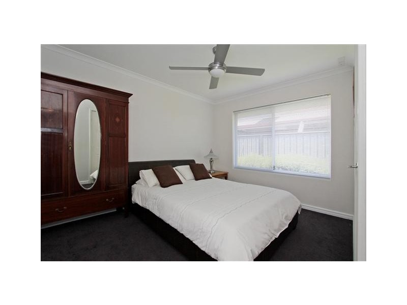 12 Curlewis Drive, Baldivis WA 6171