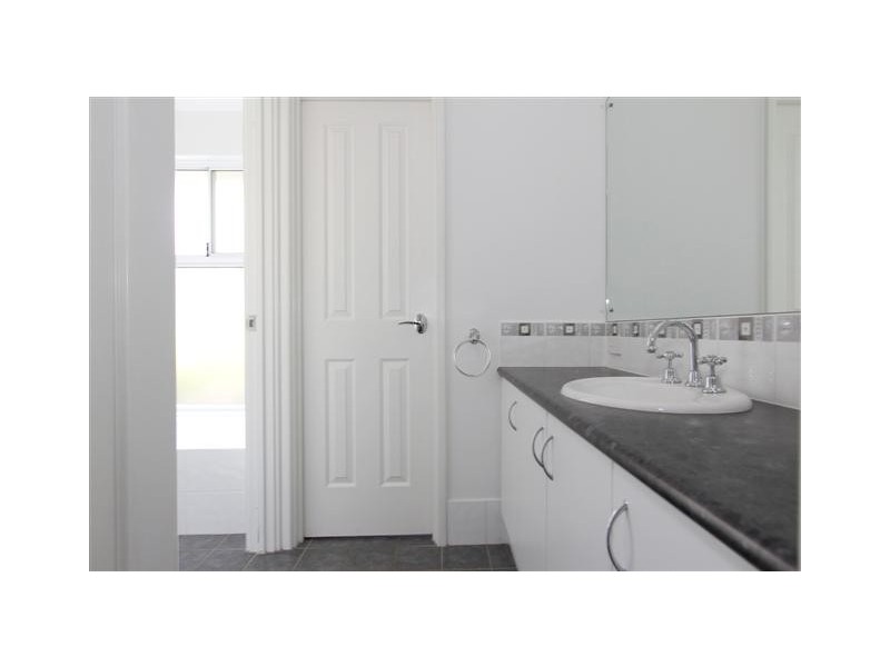 12 Curlewis Drive, Baldivis WA 6171