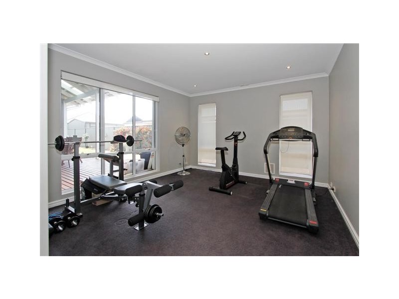 12 Curlewis Drive, Baldivis WA 6171