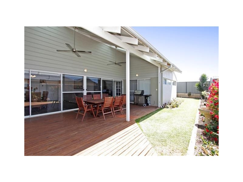 12 Curlewis Drive, Baldivis WA 6171