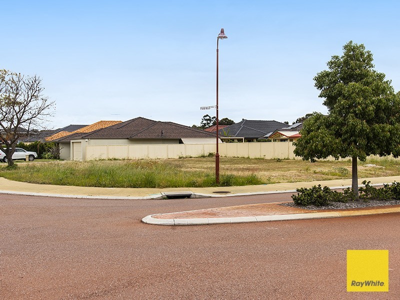 2 Marginata Parkway, Canning Vale WA 6155