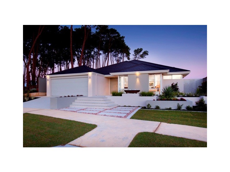 10 Highland Rise, Piara Waters WA 6112