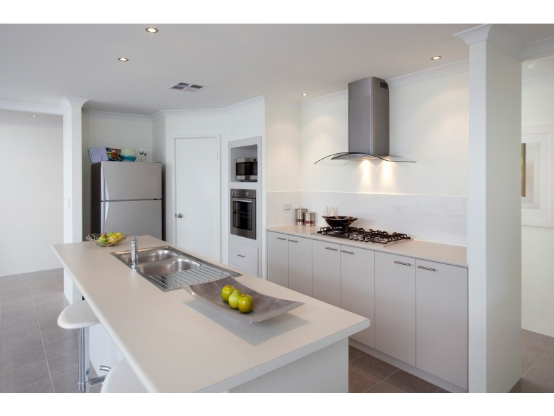 10 Highland Rise, Piara Waters WA 6112