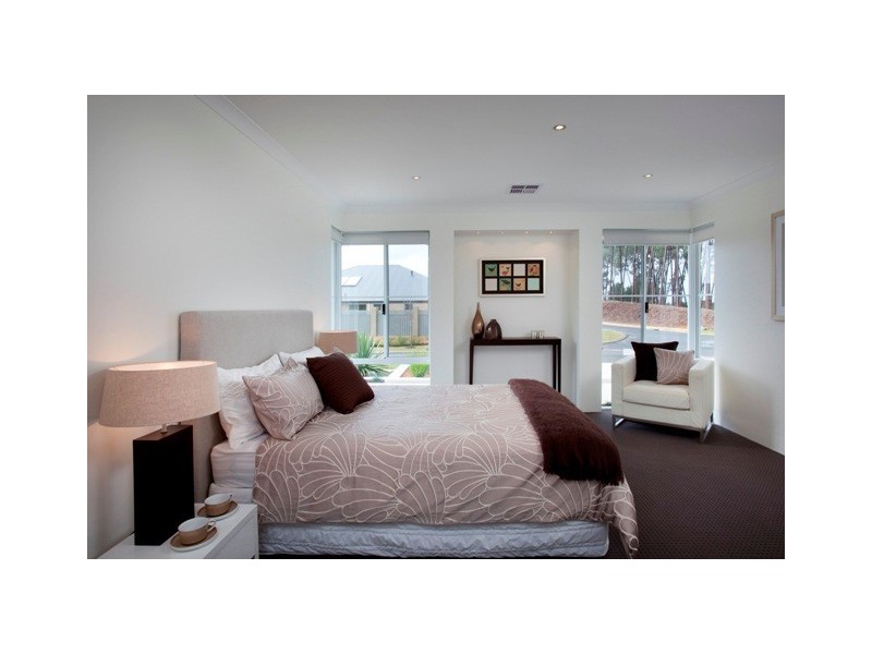 10 Highland Rise, Piara Waters WA 6112