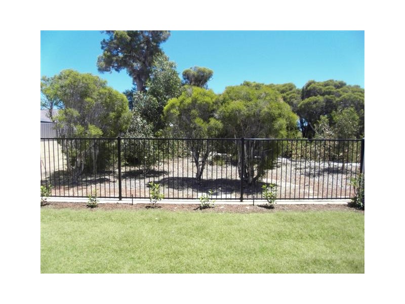 9 Heronwood Glade, Harrisdale WA 6112