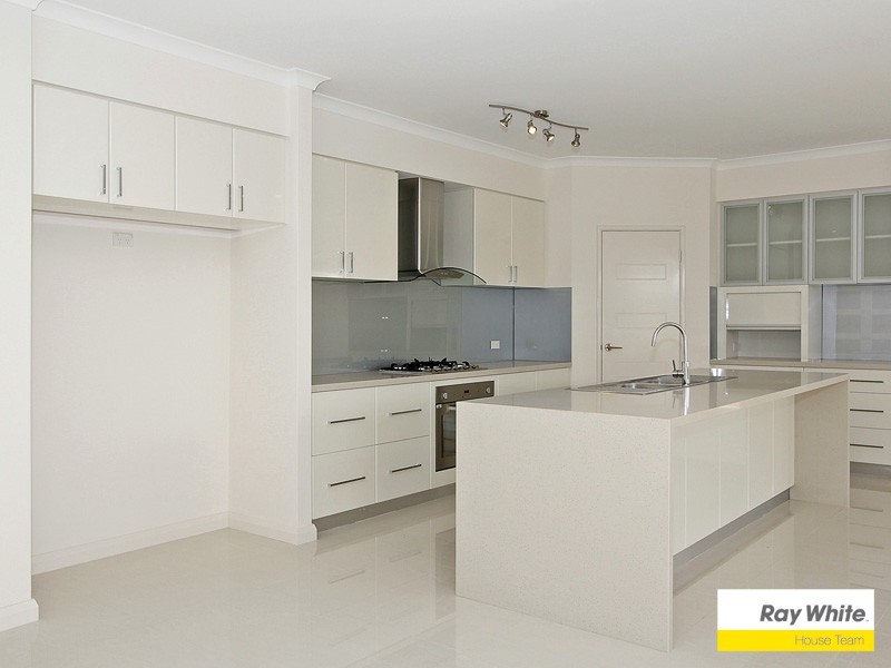 70 Waterfoot Loop, Canning Vale WA 6155
