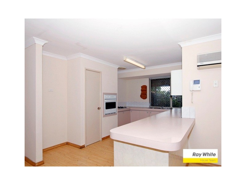 10 Windsor Drive, Gosnells WA 6110