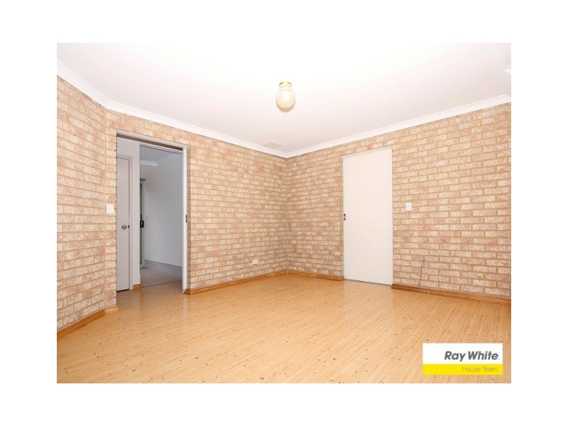 10 Windsor Drive, Gosnells WA 6110