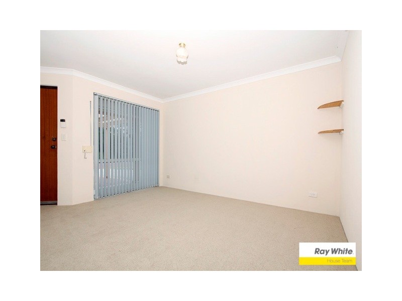 10 Windsor Drive, Gosnells WA 6110