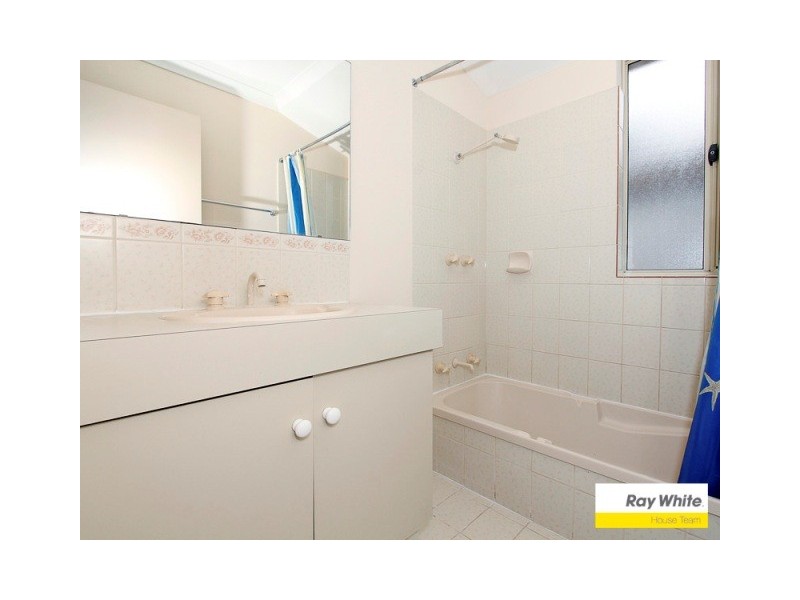 10 Windsor Drive, Gosnells WA 6110