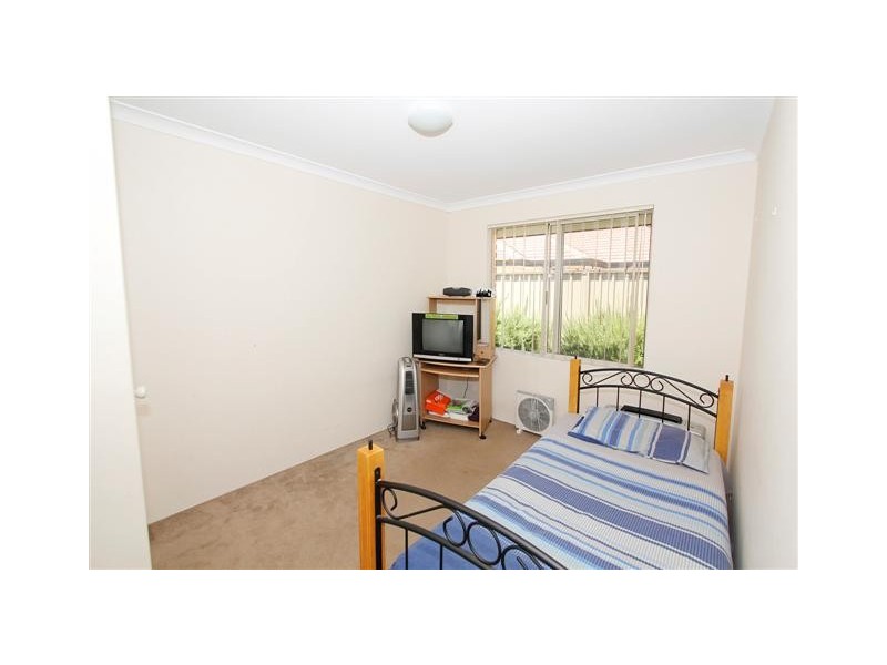 4/57 Lauterbach Drive, Gosnells WA 6110