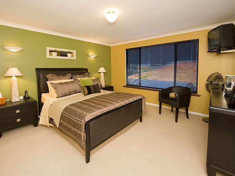 10 West End Parade, Canning Vale WA 6155