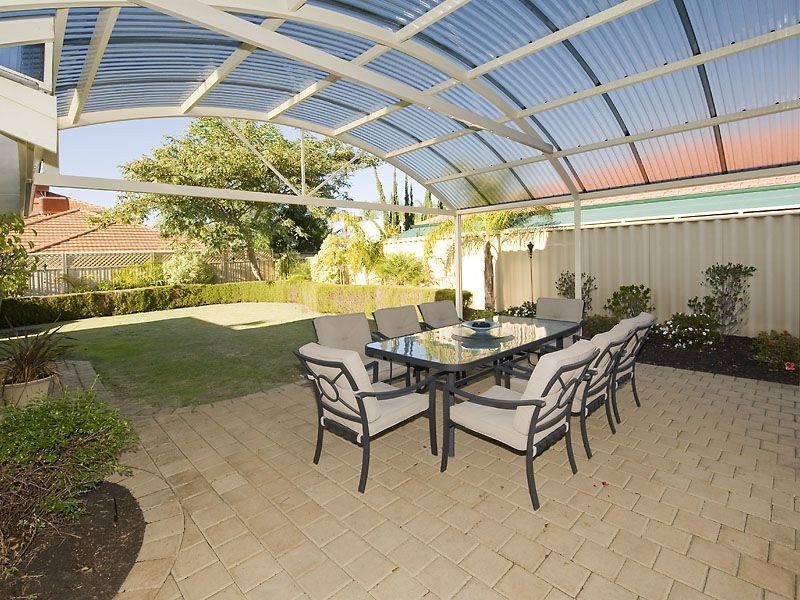 10 West End Parade, Canning Vale WA 6155