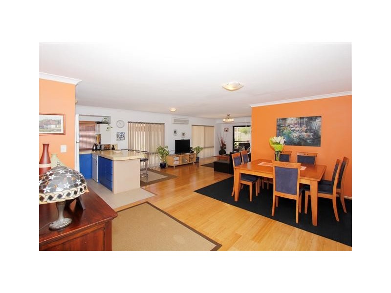 45 Totara Avenue, Canning Vale WA 6155