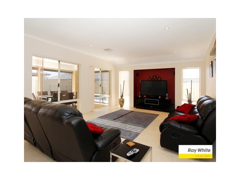 28 Stortford Road, Southern River WA 6110