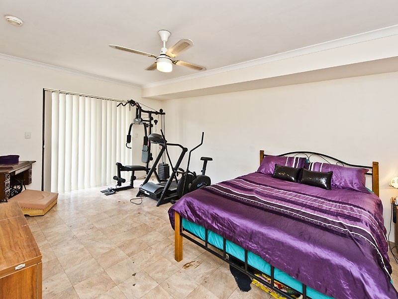 20 Fraser Road, Canning Vale WA 6155