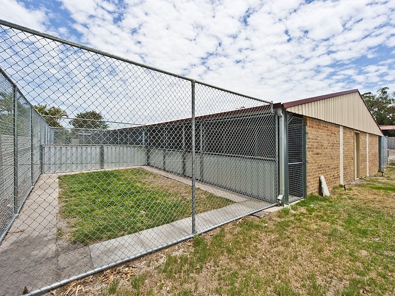 20 Fraser Road, Canning Vale WA 6155